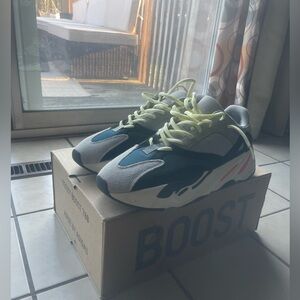 adidas Yeezy Boost 700
“Wave Runner”🔥